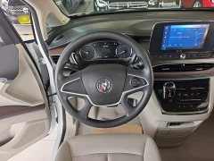Buick GL8 Land Official Business Class 652T Comfort Edition - ფოტო 11