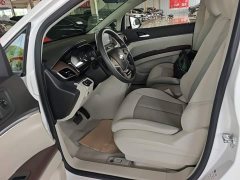 Buick GL8 Land Official Business Class 652T Comfort Edition - ფოტო 15