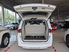 Buick GL8 Land Official Business Class 652T Comfort Edition - ფოტო 19