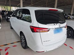 Buick GL8 Land Official Business Class 652T Comfort Edition - ფოტო 5