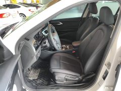 BMW 1 Series Facelift 120i M Sport - ფოტო 15