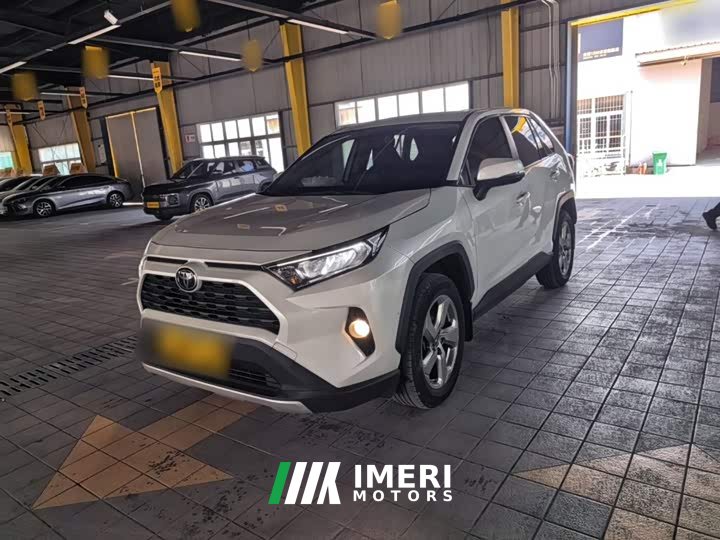 Toyota RAV4 2.0L CVT FWD Fashion Edition - ავტომობილი ჩინეთიდან
