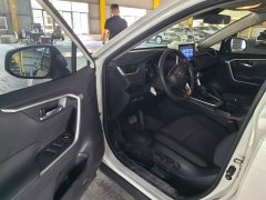 Toyota RAV4 2.0L CVT FWD Fashion Edition - ფოტო 16