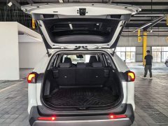 Toyota RAV4 2.0L CVT FWD Fashion Edition - ფოტო 19