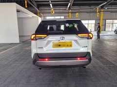 Toyota RAV4 2.0L CVT FWD Fashion Edition - ფოტო 6