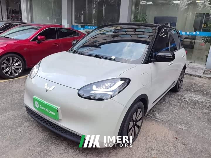 Wuling Binguo 333km Lingxi Connected Edition