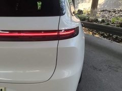 Li Auto L6 Pro - ფოტო 8