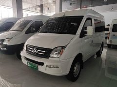 New Journey Xintu V80 2.0T Manual Classic Aoyun Power Edition Short Wheelbase Mid-roof 5/6 Seater - ფოტო 2