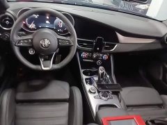 Alfa Romeo Giulia 2023 2.0T 280HP Track Edition - ფოტო 6
