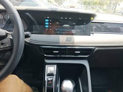 SAIC MG i5 1.5L CVT Luxury - ფოტო 13