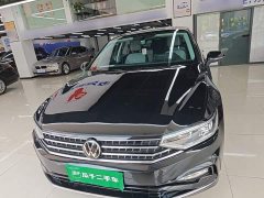 Volkswagen Magotan 2 Million Units Commemorative Edition 330TSI DSG Leading Version - ფოტო 3