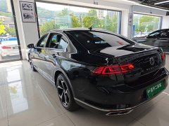 Volkswagen Magotan 2 Million Units Commemorative Edition 330TSI DSG Leading Version - ფოტო 5