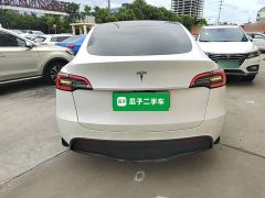 Tesla Model Y Standard Range RWD - ფოტო 6