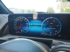 Mercedes-Benz GLB 180 Dynamic - ფოტო 12