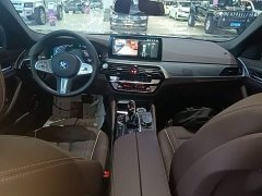 BMW 5 Series New Energy 2022 535Le M Sport Package - ფოტო 10