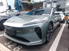 NIO ET5T 75kWh Touring - ფოტო 1