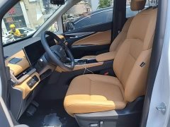 Maxus G50 Plug-in Hybrid Flagship Edition - ფოტო 15