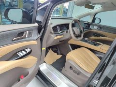 Denza D9 2022 DM-i 970 AWD Flagship - ფოტო 16