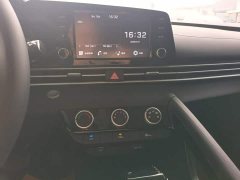 Hyundai Elantra 2023 1.5L CVT GLX Elite - ფოტო 13