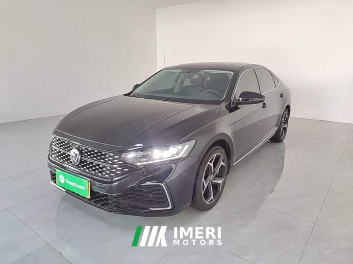 Volkswagen Passat Facelift 330TSI Starry Sky Elite - ავტომობილი ჩინეთიდან