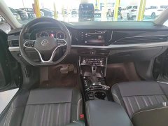 Volkswagen Passat Facelift 330TSI Starry Sky Elite - ფოტო 10