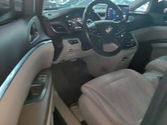 Buick GL8 Land Executive Cabin 652T Luxury - ფოტო 16