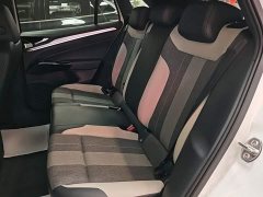 Volkswagen ID.4 CROZZ Pure Enjoyment Limited Edition - ფოტო 17