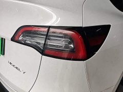 Tesla Model Y Rear-Wheel Drive - ფოტო 8