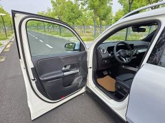 Mercedes-Benz GLB 220 Dynamic - ფოტო 13