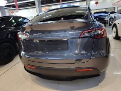 Tesla Model Y Long Range All-Wheel Drive - ფოტო 6