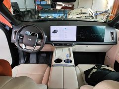 Li Auto L8 Pro - ფოტო 10