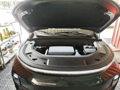 Li Auto L8 Pro - ფოტო 20