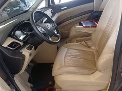 Buick GL8 2023 Facelift Land Executive Cabin Luxury - ფოტო 11