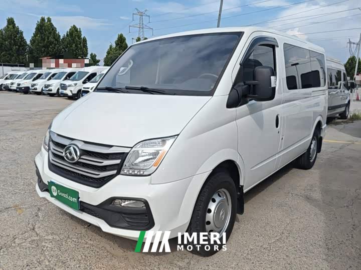 New Journey Xintu V80 2.0T Manual Classic Aoyun Tong Short Wheelbase Ultra-low Roof 5/6 Seater