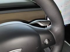 Tesla Model Y Standard Range RWD - ფოტო 14