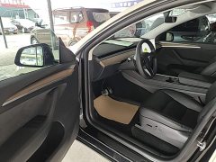 Tesla Model Y Standard Range RWD - ფოტო 16