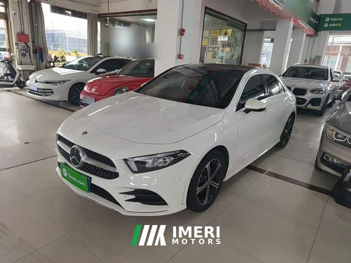Mercedes-Benz A-Class Facelift A 200 L Sport Sedan Fashion Edition