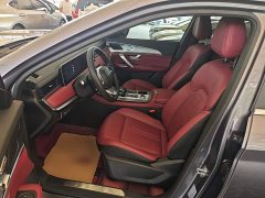 Jetour Jietu X70 PLUS Champion Edition 1.5T DCT Champion MAX 7-Seater - ფოტო 15
