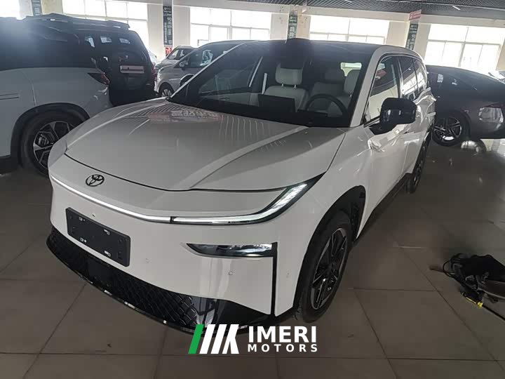 Toyota Platinum Smart 3X 2025 520 Pro Lidar Edition - ავტომობილი ჩინეთიდან