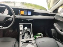 SAIC MG i5 2023 1.5L CVT Luxury - ფოტო 13