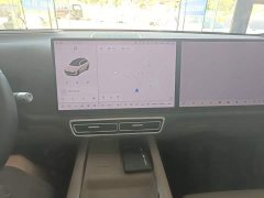 Li Auto L8 Max Intelligent Refresh Edition - ფოტო 13