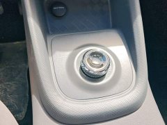 Wuling Hongguang New Energy 2025 Extended-Range Hybrid 50KM Practical Edition - ფოტო 11