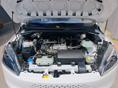 Wuling Hongguang New Energy 2025 Extended-Range Hybrid 50KM Practical Edition - ფოტო 17