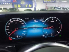 Mercedes-Benz GLB 220 Dynamic - ფოტო 12