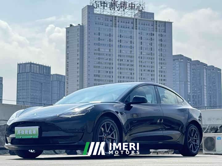 Tesla Model 3 2022 rear-wheel drive version