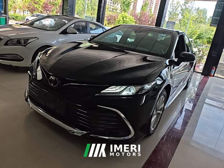Toyota Camry 2.0G Luxury Edition