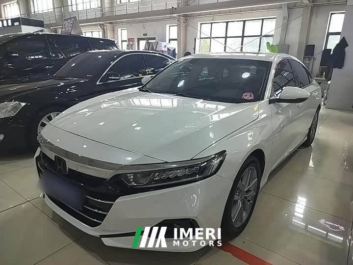 Honda Accord 260TURBO Luxury Edition