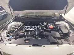 Honda Accord 2022 260TURBO Luxury Edition - ფოტო 20