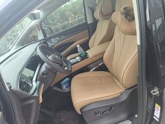 Denza BYD Denza D9 DM-i 1050 Premium - ფოტო 15