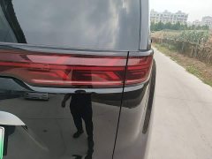 Denza BYD Denza D9 DM-i 1050 Premium - ფოტო 8